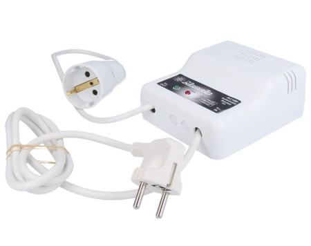 Automatic Socket for protection AC-100, 3500W to 220Vac