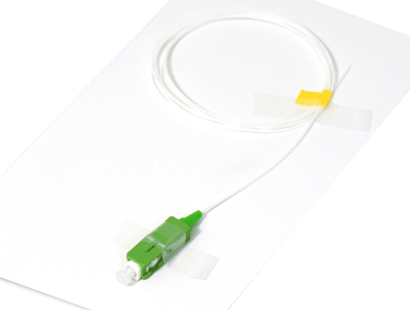 Pigtail de Fibra Ótica  SC/APC  OS2 G.652.D 0.9mm 1.5m LSZH, Branco