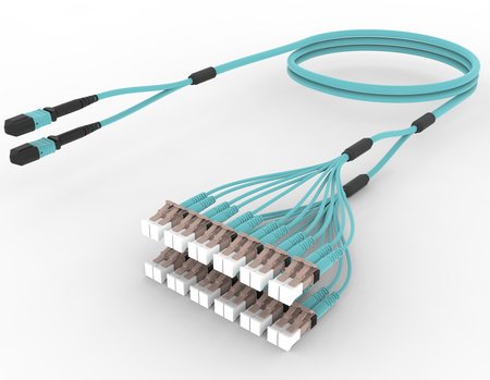24FO MPO-F/UPC-LC/UPC Câble préconnecté de sortie en fibre durcie MM OM3 LSZH 21M (69FT)