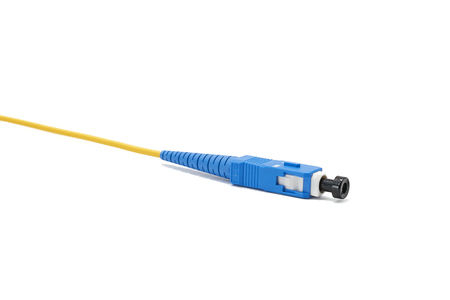 E2000/APC-SC/PC  Fiber Patch Cord Simplex OS2 G.652.D 0.9mm 5m LSZH yellow